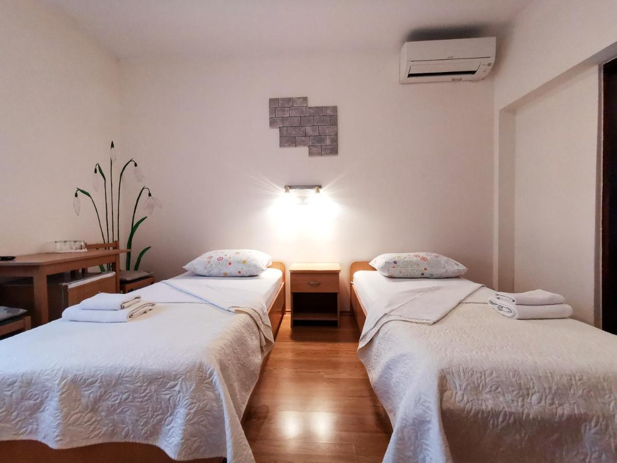 Guest House Il Giardino Duplancic Split Ngoại thất bức ảnh