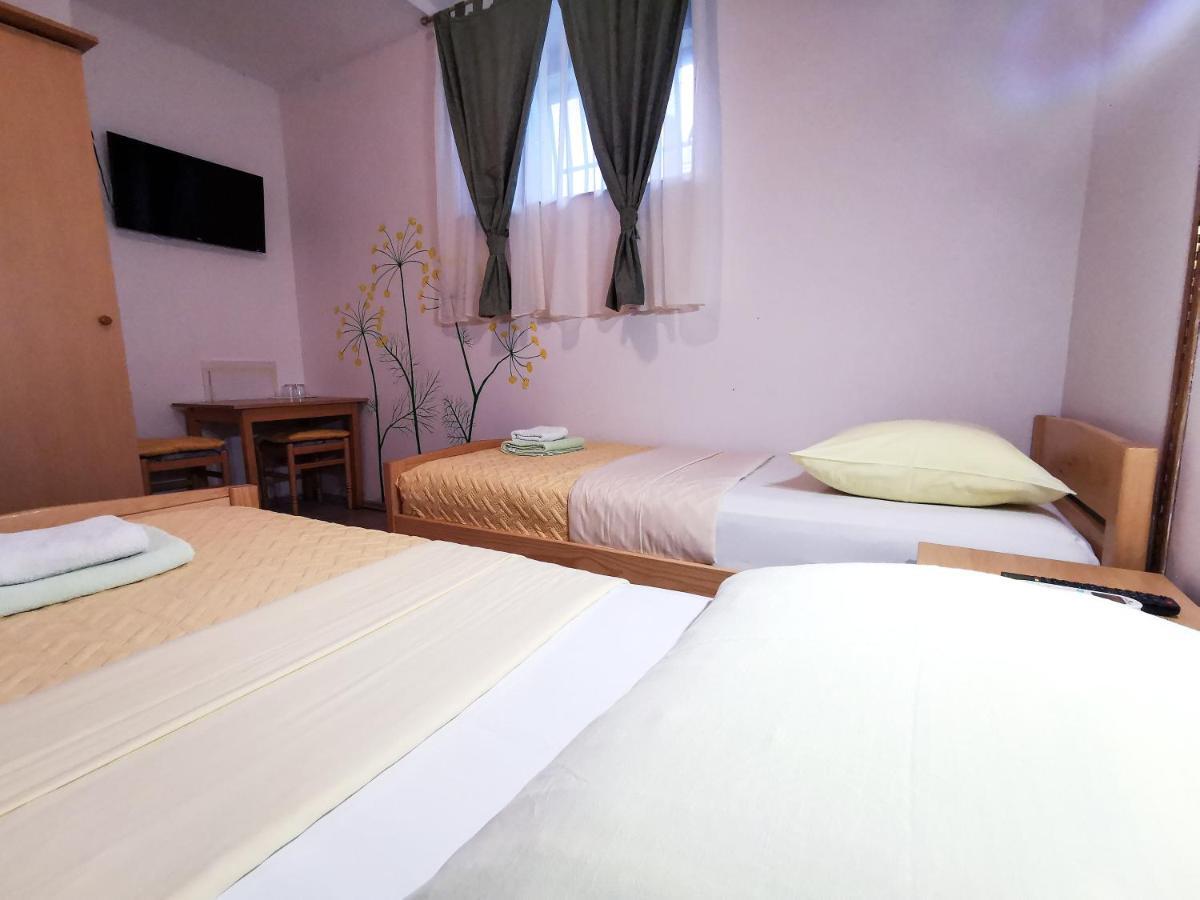 Guest House Il Giardino Duplancic Split Ngoại thất bức ảnh