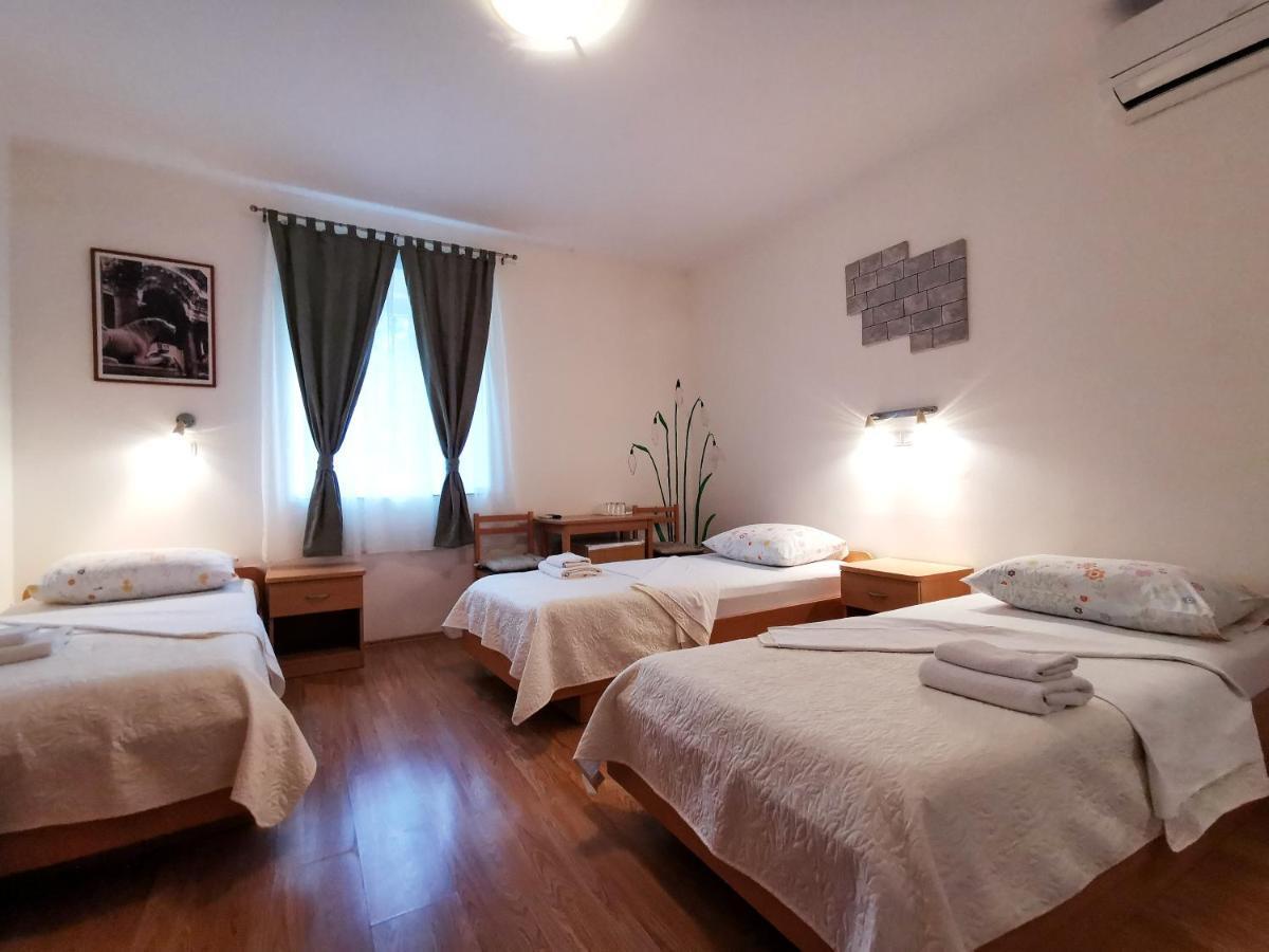 Guest House Il Giardino Duplancic Split Ngoại thất bức ảnh